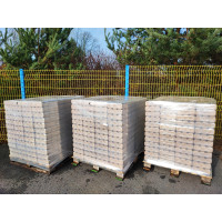 BUKOVÉ BRIKETY NA TOPENÍ - 3x paleta 1000 kg (ORISKA) BUKOVÉ BRIKETY NA TOPENÍ - 3x paleta 1000 kg (ORISKA)